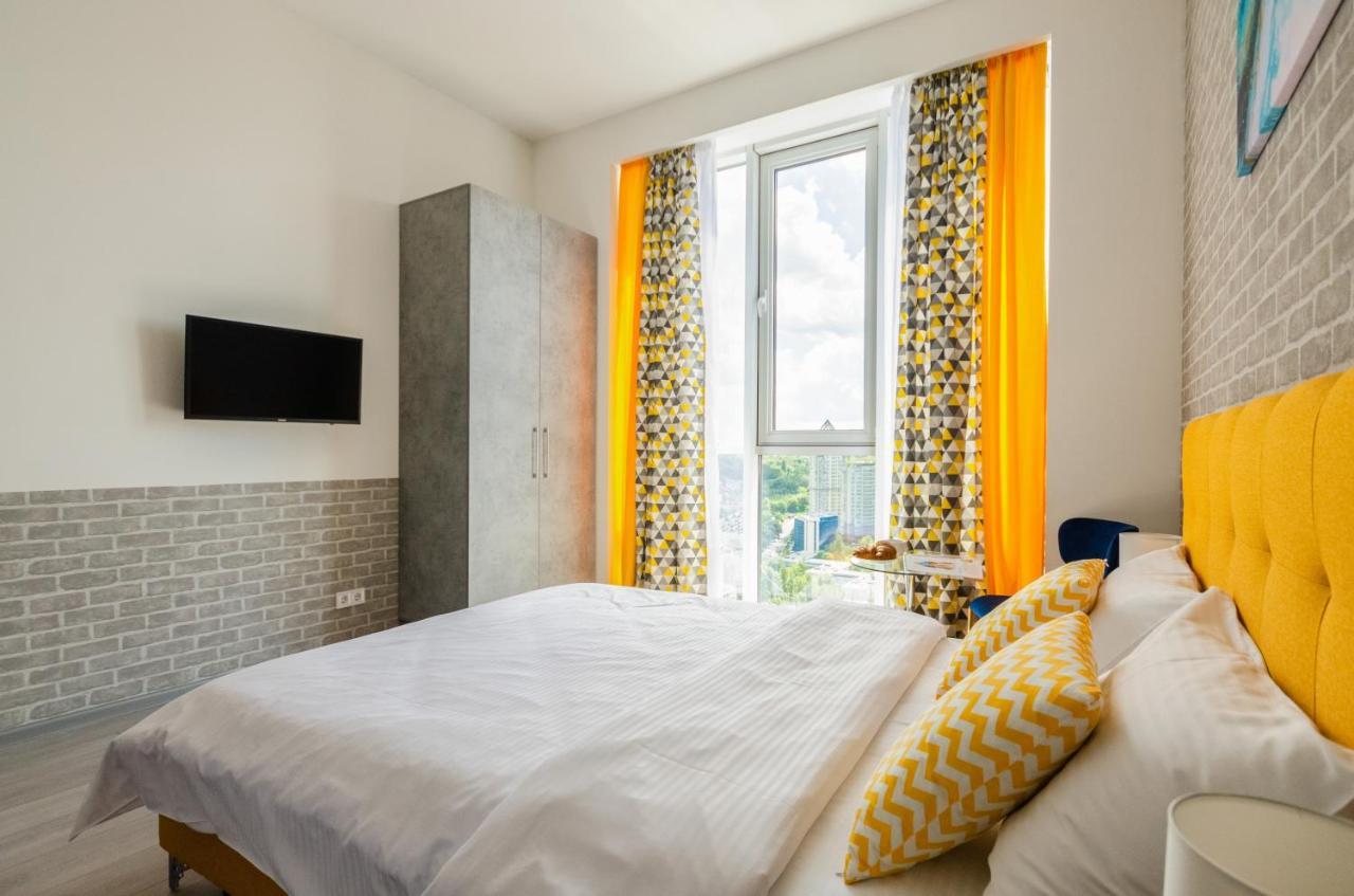 View Smart Apartment Kvartet Railway Station 4D Kiev Ngoại thất bức ảnh