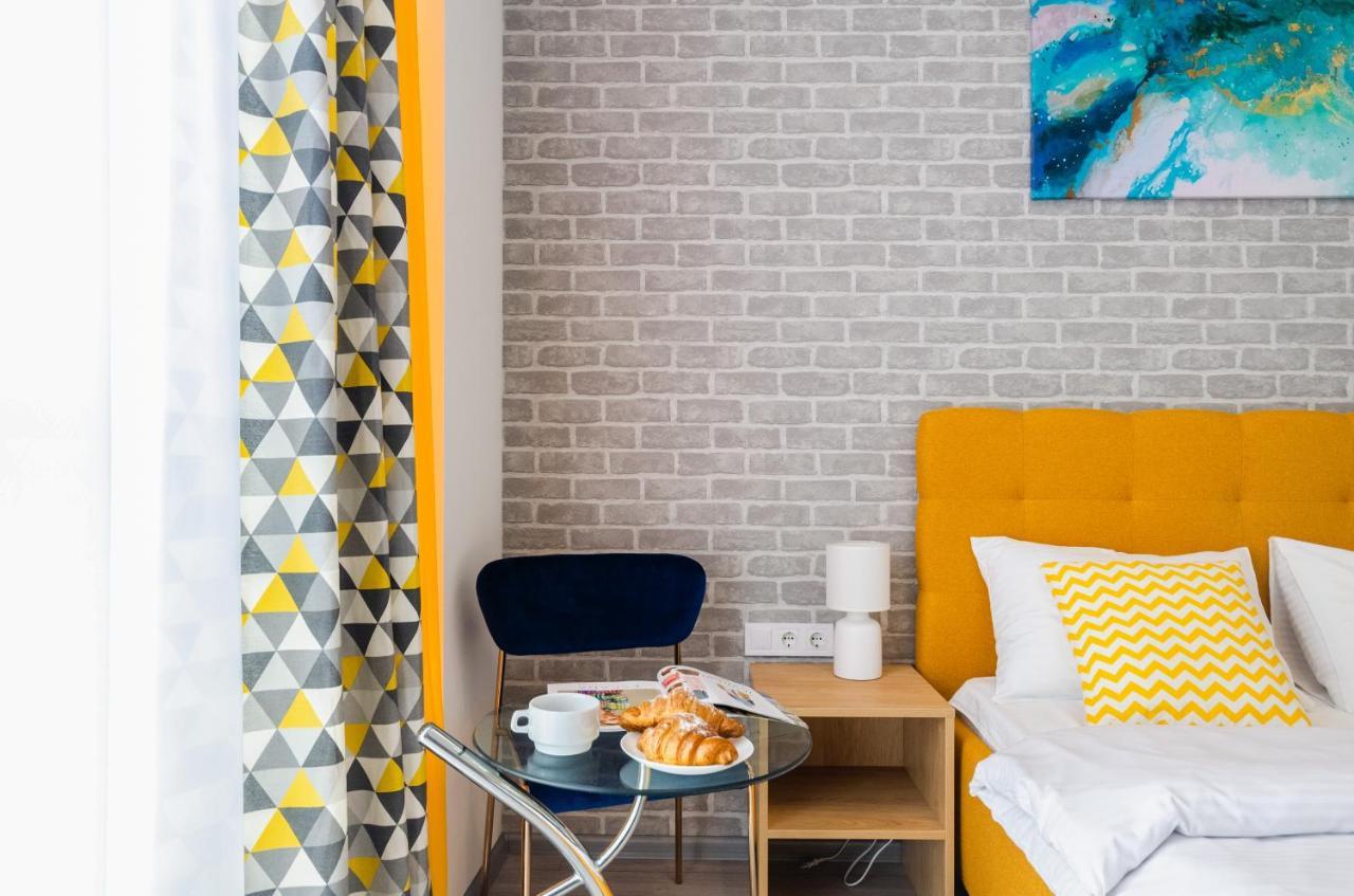 View Smart Apartment Kvartet Railway Station 4D Kiev Ngoại thất bức ảnh